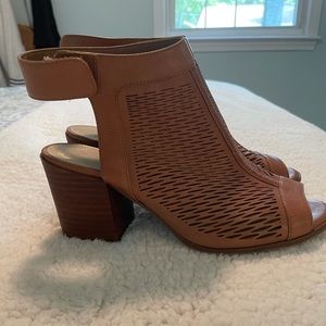 Vince Camuto Leather mesh peep toe bootie